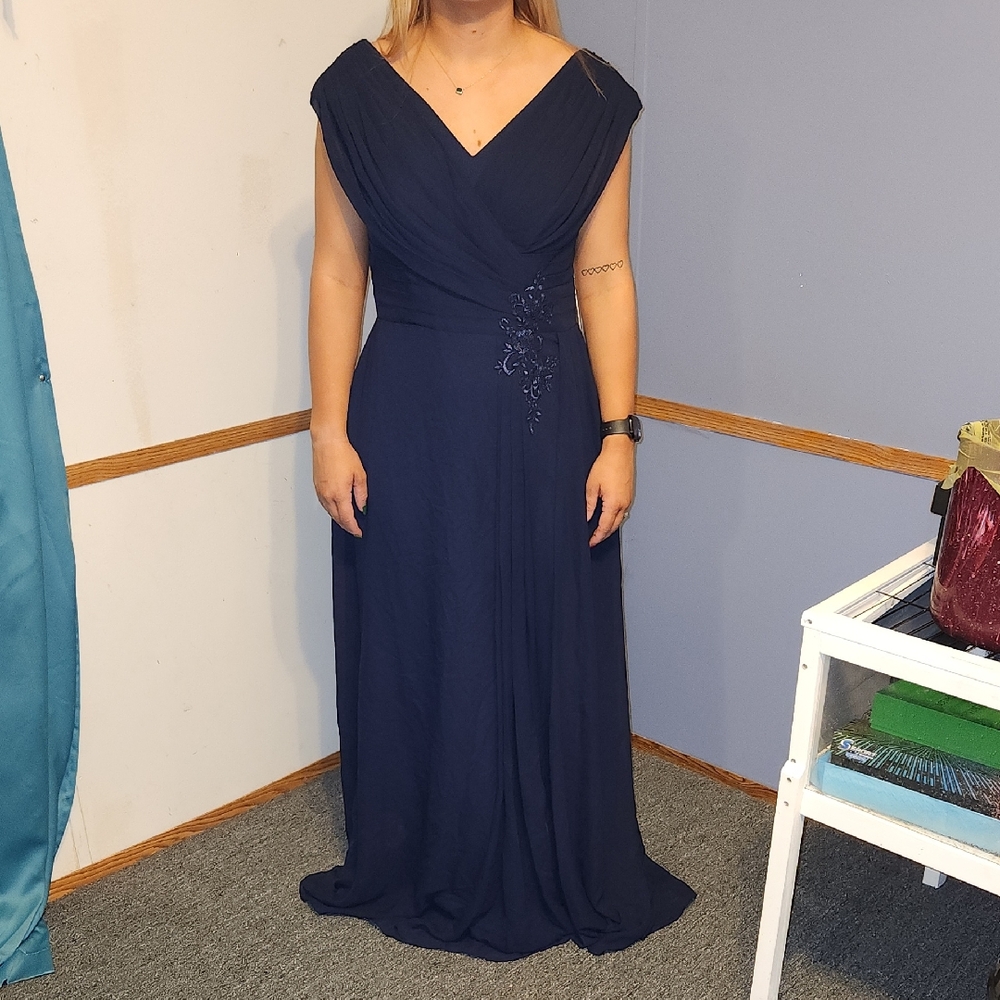 Sophisticated Navy Blue Maxi Dress